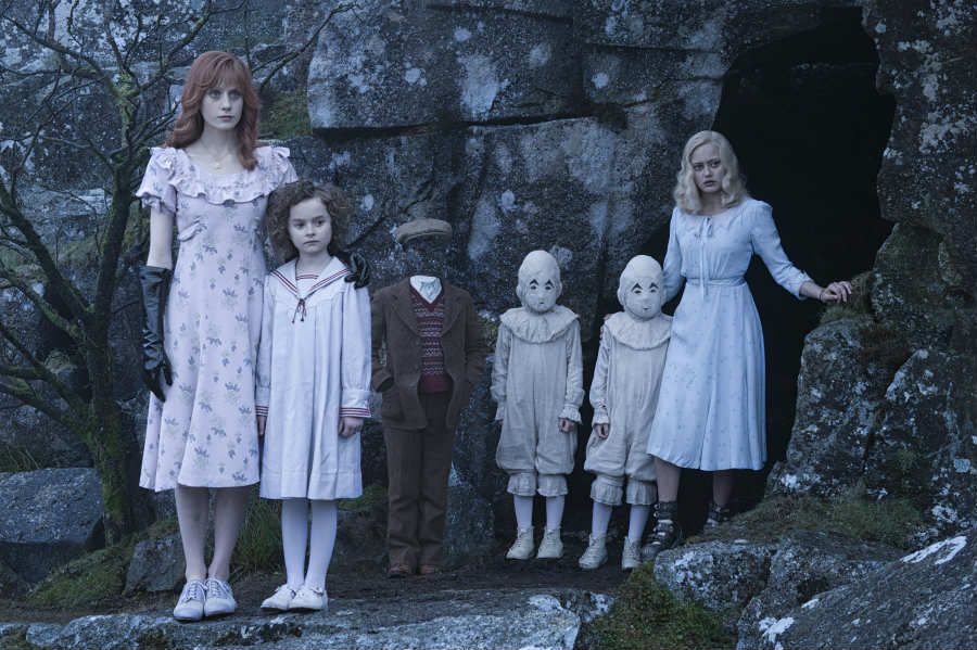 miss peregrines home for peculiar children