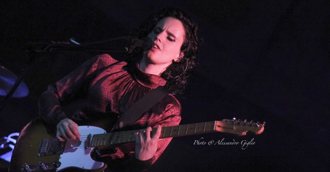 Anna Calvi Live a Social Park